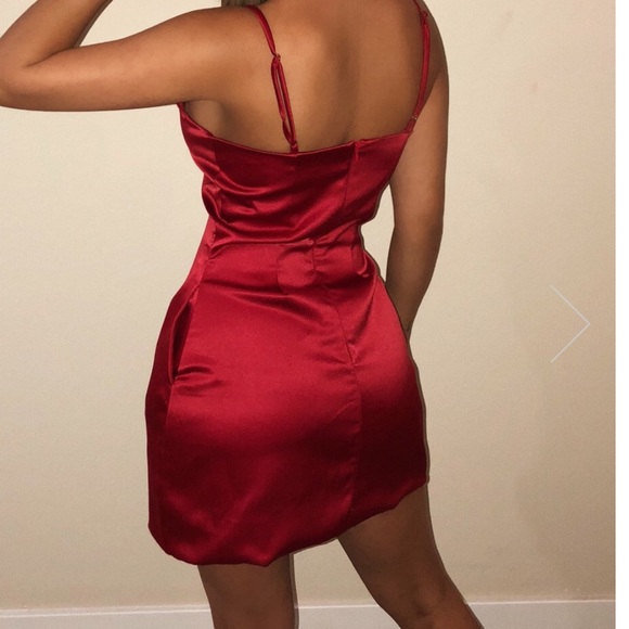 Selena Gomez Inspired Dress (Wine) - Picture 3 of 6